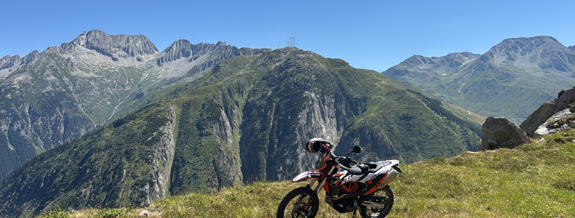 KTM 690 Enduro R in den Bergen